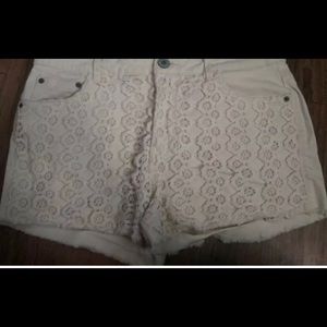 Mossimo 15 High Rise Shorts Off White Crochet Lace